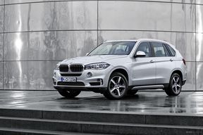 宝马发布X5 xDrive40e插电混动车型 纯电续航30公里