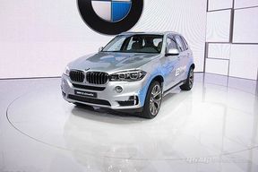 宝马发布X5 xDrive40e 百公里综合油耗3.4升