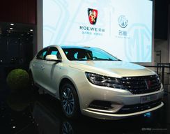 上汽新能源战略强势发力  荣威e950广州革“芯”发布