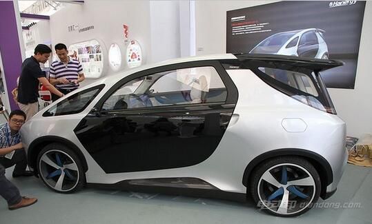 汉能Solar-R太阳能概念车介绍