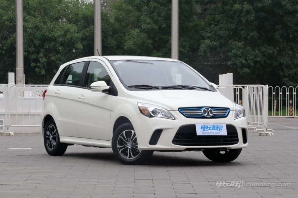 北汽新能源ev160续航里程为200公里【图】_资