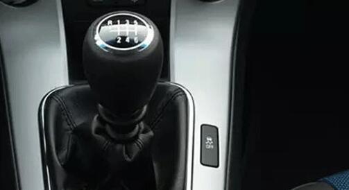 汽车爬坡用几档?汽车上坡挂几档?