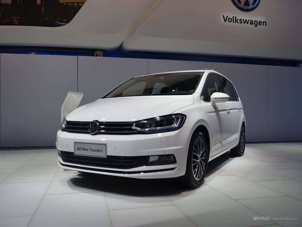 7座的合资电动汽车：大众途安L外观