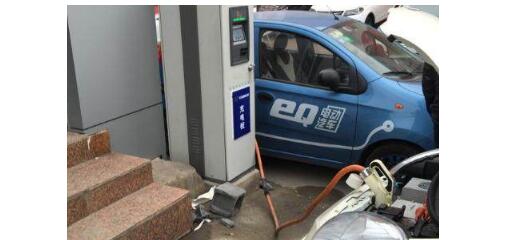 电动汽车充电多长时间?电动汽车怎么充电【图