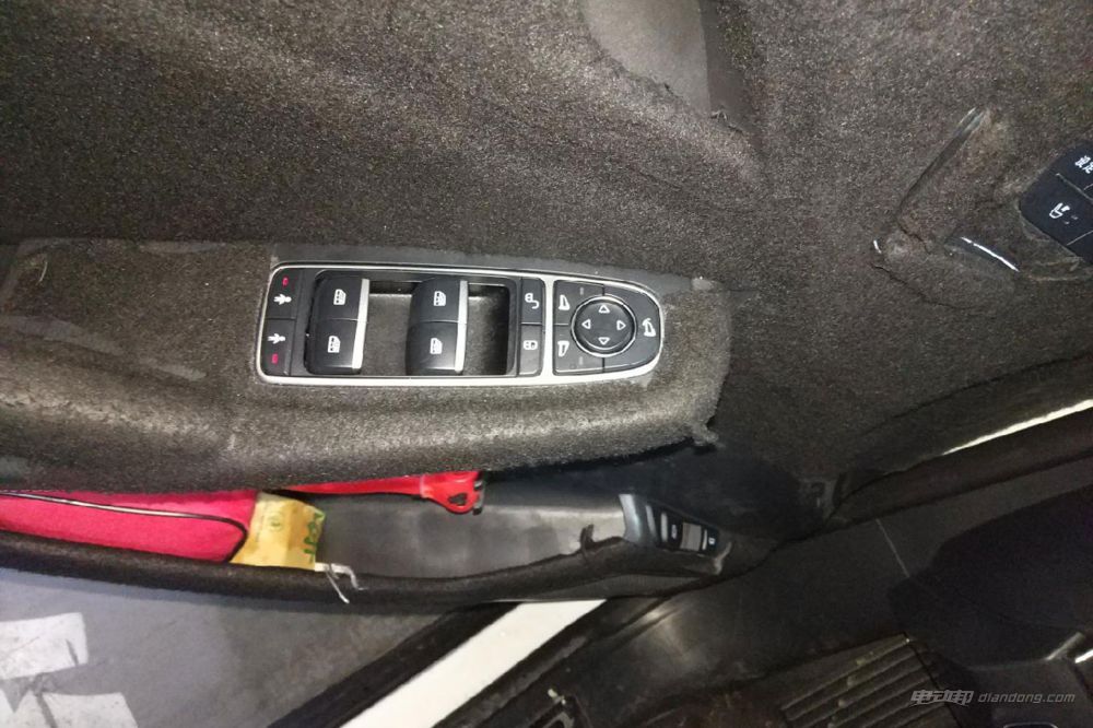 220125sd9i95dsn153iz35