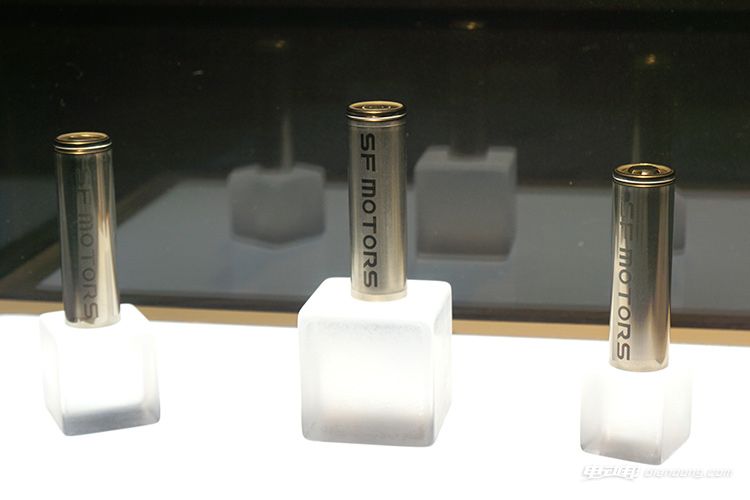 第一次亮相就惊艳全场 SF Motors两款SUV实拍