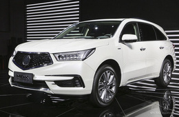 预售价10万左右 众泰推全新新能源车型T300 E