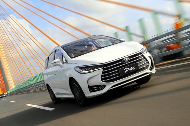 比亚迪电动汽车怎么充电：充电方式