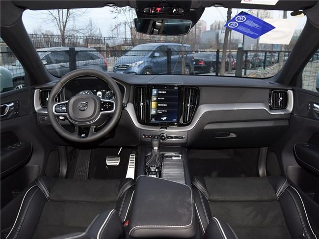 沃尔沃客车内饰图片_新款沃尔沃s90内饰图片 后排_沃尔沃t5内饰图片