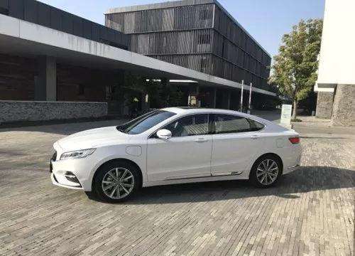 吉利博瑞GE PHEV