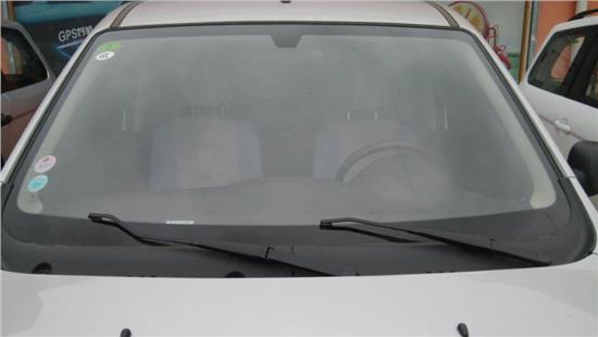 汽车挡风玻璃的作用是什么,汽车挡风玻璃介绍
