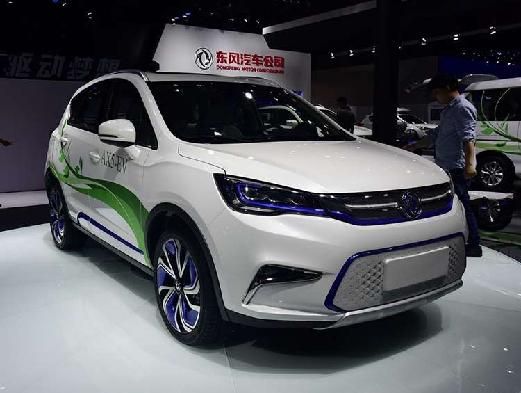 东风风神AX5-EV实车谍照曝光 续航或超300公里