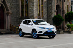 一辆不断给我惊喜的小型纯电SUV 试驾东南DX3 EV400