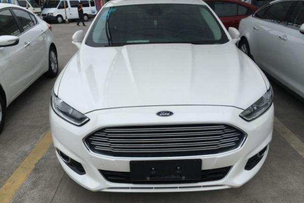 二手福特蒙迪欧和别克君威哪个好