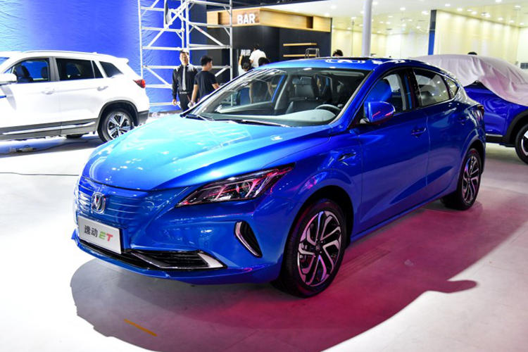 800x0_1_q87_autohomecar__ChsEkVvtnEKAZtFkAAeSIKH8utM144