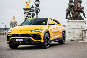 兰博基尼 Urus 推混动车，与插混版 Panamera 共享动力