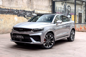 18.88 万起的国产插混轿跑星越 PHEV，你会买吗？ 