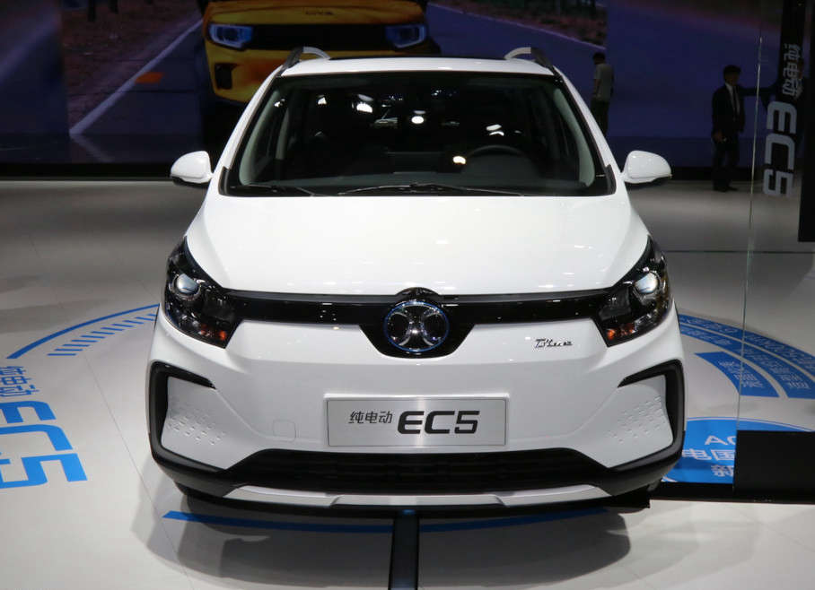 北汽 EC 系列又添新车，小型SUV EC5 有望6月上市