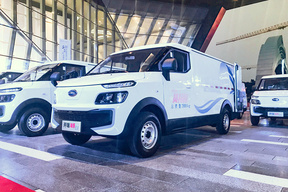 售价 12.48 万 ~ 12.88 万元，用于物流运输，开瑞新能源海豚EV 正式上市