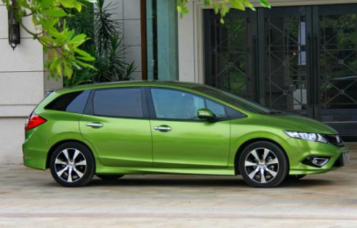 2020紧凑型轿车空间_春节购车指南:谁才是2020最值得买的紧凑型轿车