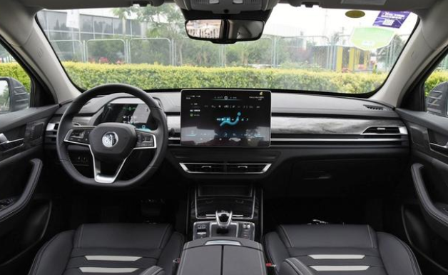 比亚迪秦Pro新能源汽车