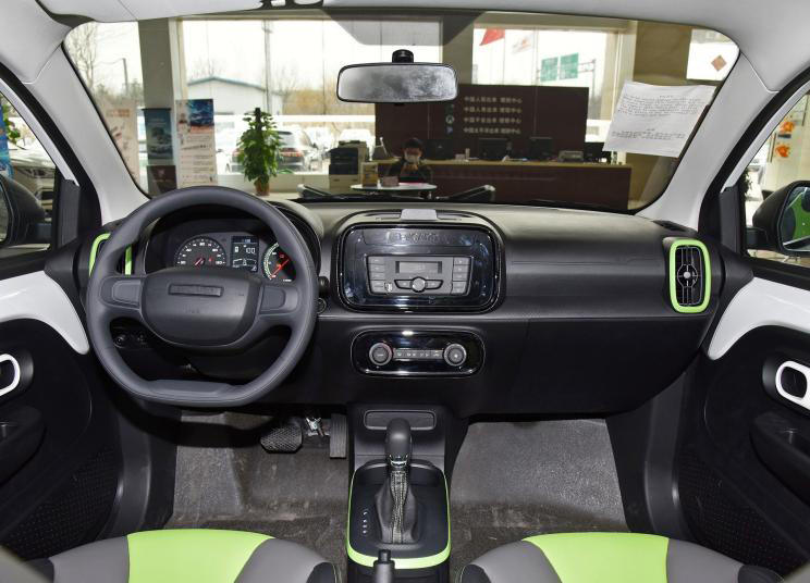 744x0_1_autohomecar__ChsEfF5V2pqAY-RJAAfVBbXyrao218