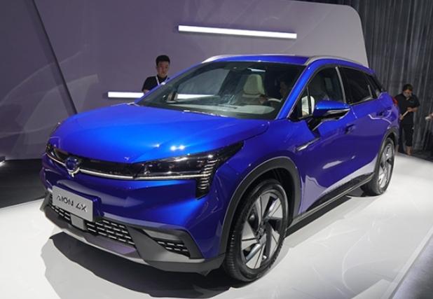 25-30万电动汽车