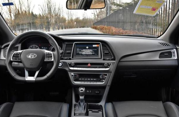 现代索纳塔这款车怎