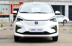 外型小巧 实惠实用 抢鲜实拍长安新能源奔奔E-Star