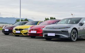 小鹏P7在福冈赛道挑战保时捷、特斯拉和宝马？结果竟然……