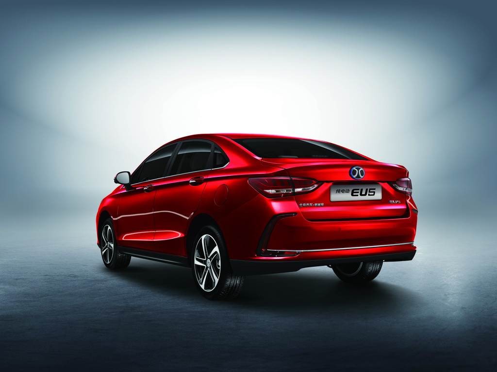 北汽新能源eu5怎么样：外观