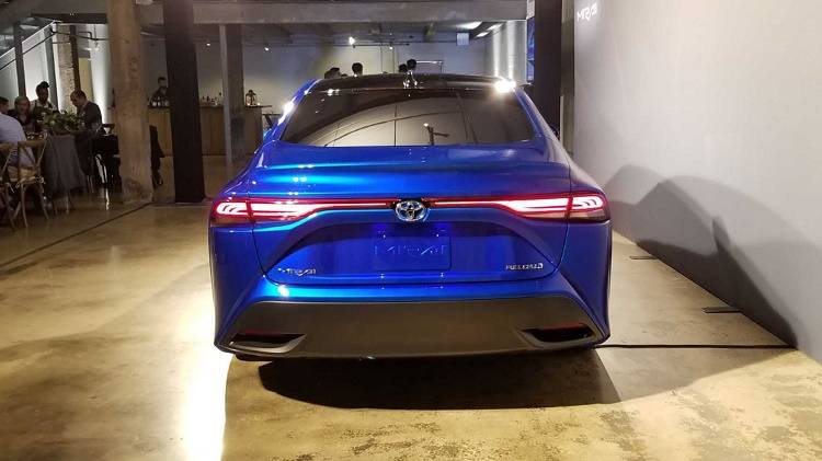 2021-toyota-mirai