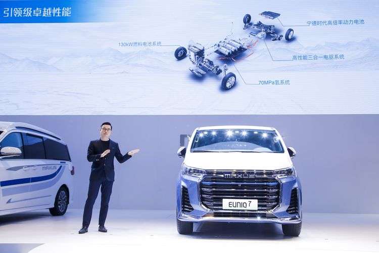 vbox11234__69U7040_103539_