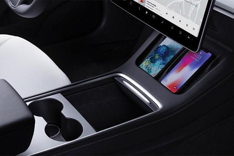 744x0_1_autohomecar__ChwFlF-JfxyAC1SKAAv_rsZ8wn8574