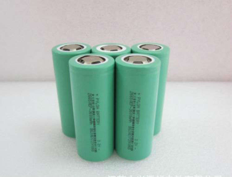 电池，磷酸铁锂,比亚迪刀片电池