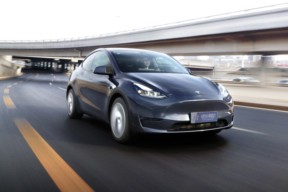 不止于大，试驾特斯拉Model Y 长续航全轮驱动版