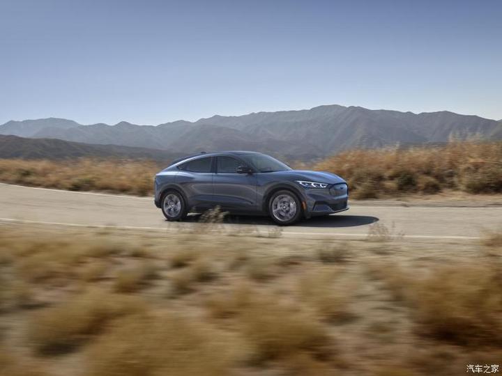 福特(进口) Mustang Mach-E 2020款 长续航全驱版 First Edition