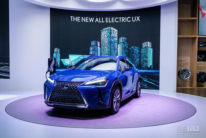 加快本土化进程 特斯拉新车机系统体验 【图】