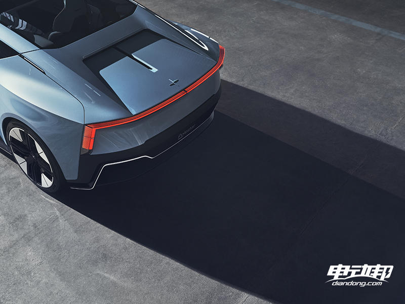 极星O₂ 车尾 03.jpg