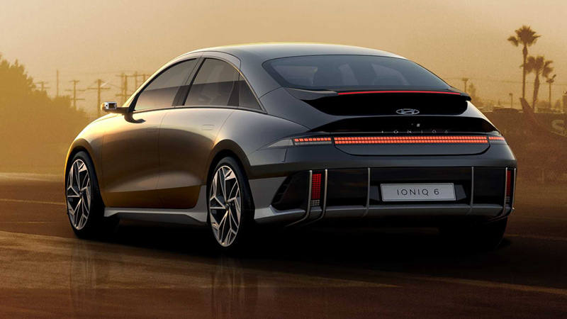 https://i2.dd-img.com/cms/03e9172b099b67fa2c93aba61f031cb0.jpg hyundai-ioniq-6-design-debut-rear-corner_副本.jpg