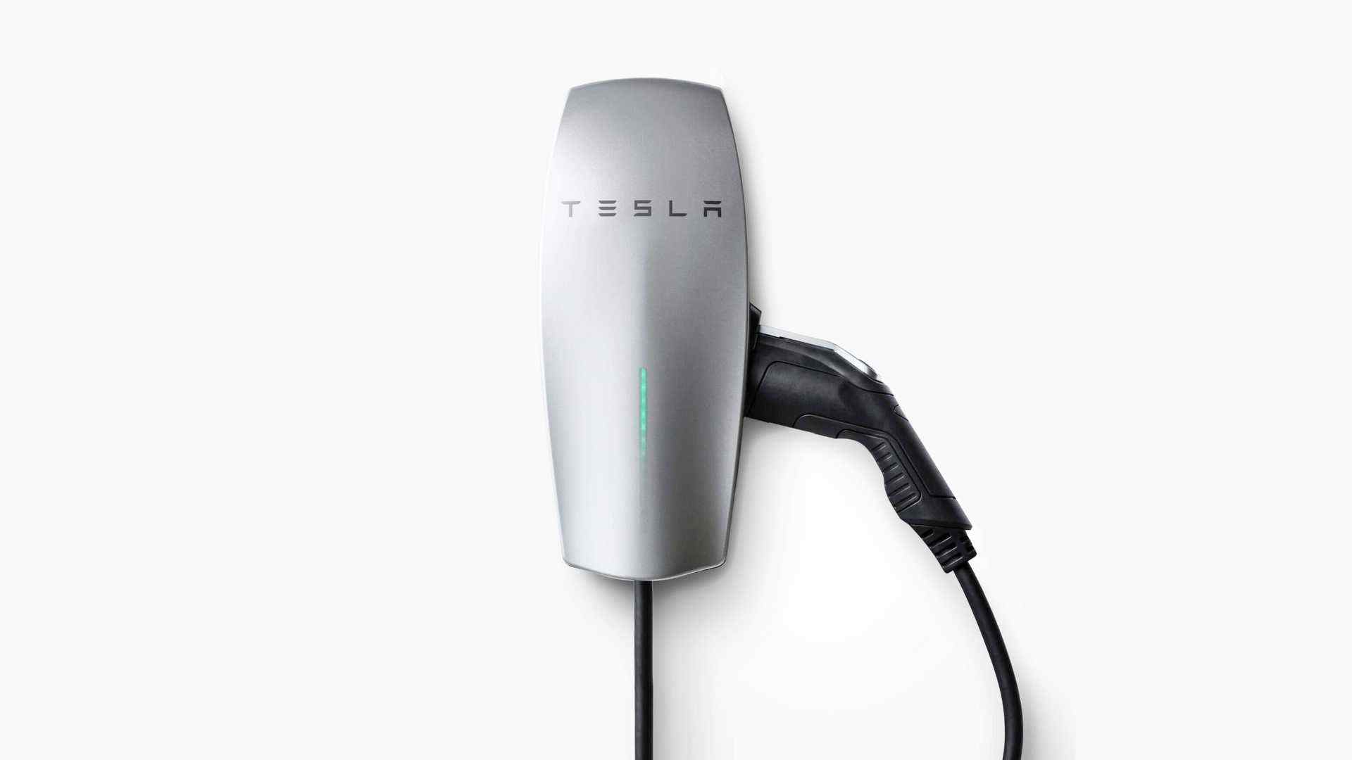 https://i2.dd-img.com/cms/14c7b7cef24c2b77475efd536bffc783.jpg tesla-j1772-gen-2-wall-connector (2).jpg