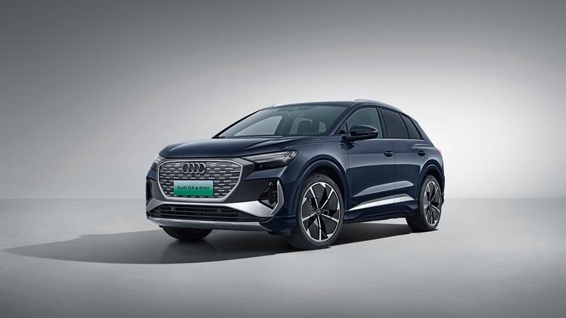 Q4_etron_exterior_2200x1620_02_副本.jpg