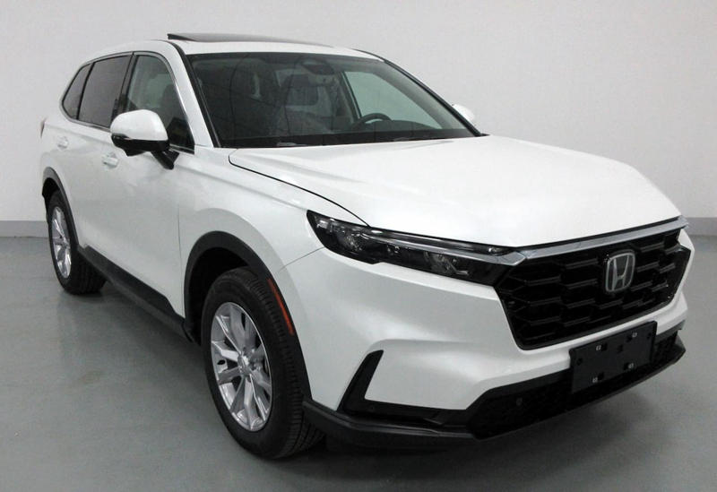 2023-Honda-CR-V-front-three-quarter-leaked-image_副本.jpg