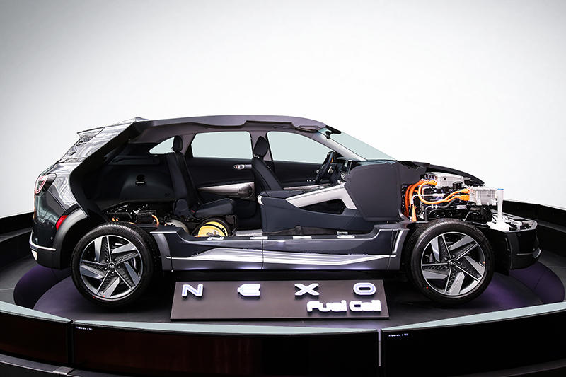 现代汽车氢燃料驱动原理切割车 3.jpg