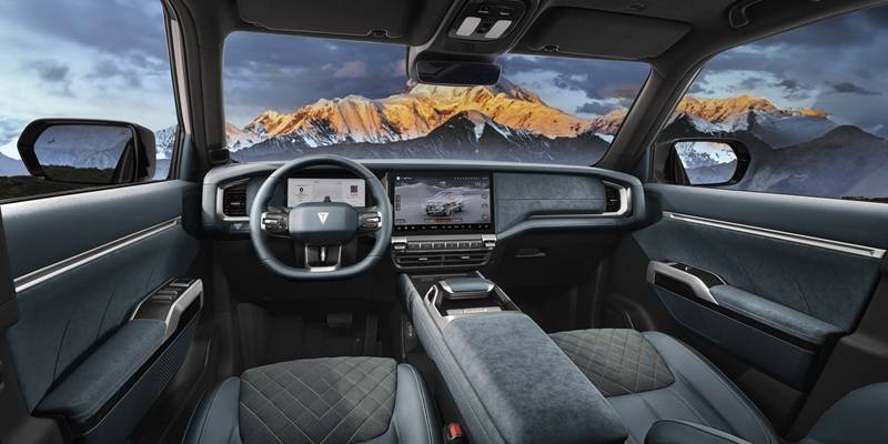 https://i2.dd-img.com/cms/34dd2f31cc74ae0d542105ab4e25678b.jpg Interior-panoramic-view.a6d33883_副本.jpg