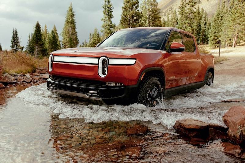 2022-rivian-r1t_100807853_h.jpeg