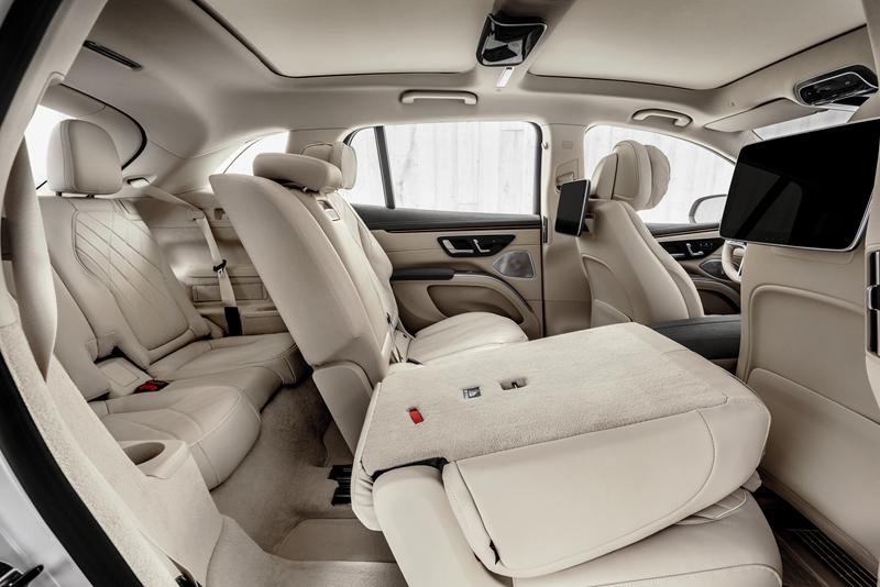 全新EQS纯电SUV (130)_副本.jpg