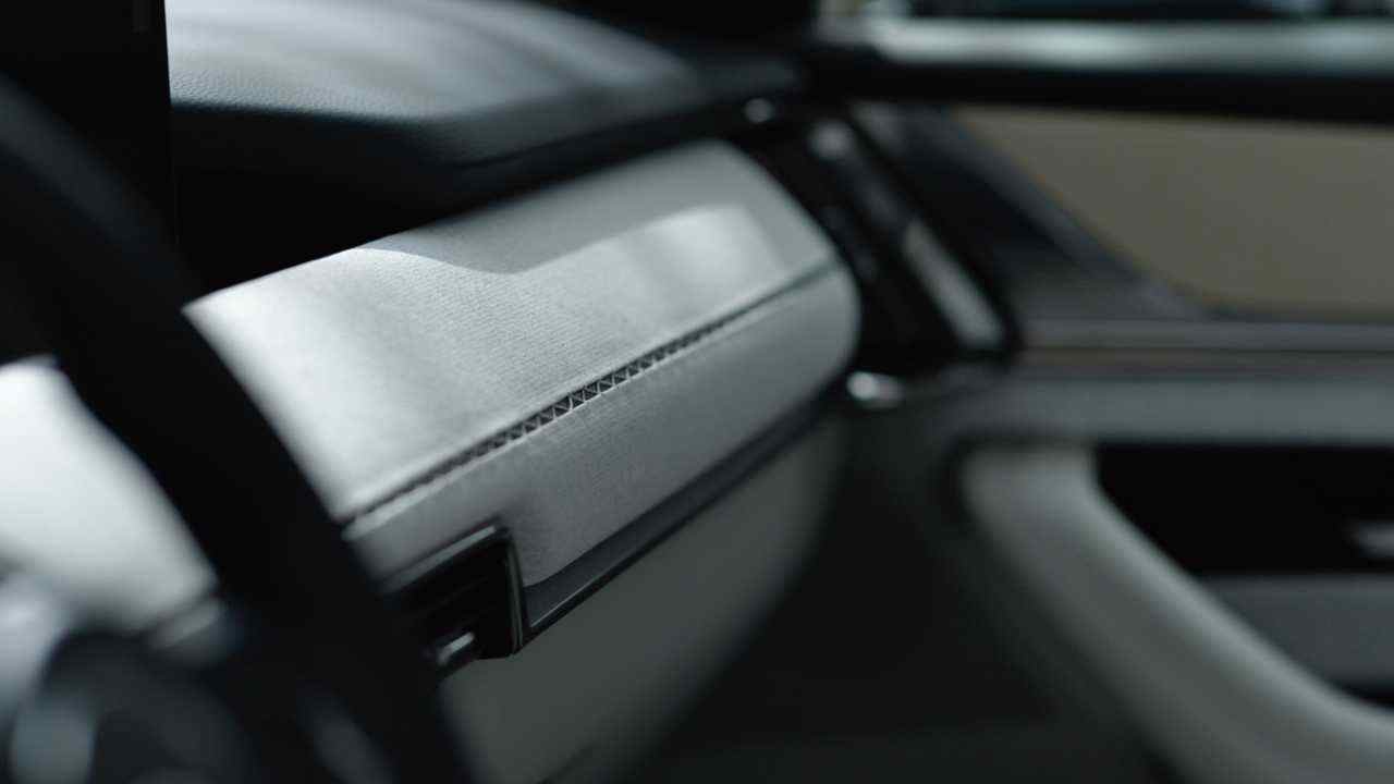 mazda-cx-60-phev-interior-teaser.jpg