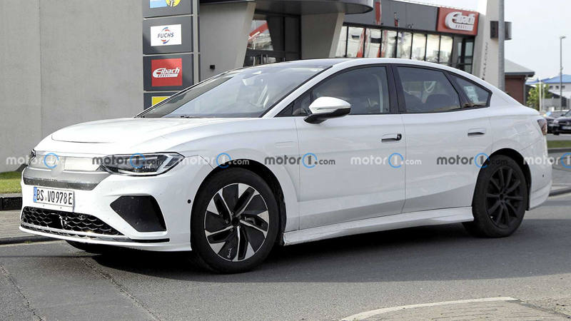 https://i2.dd-img.com/cms/51600b3e71fe266f703499542f5fde83.jpg new-volkswagen-aero-b-spy-shots (1)_副本.jpg