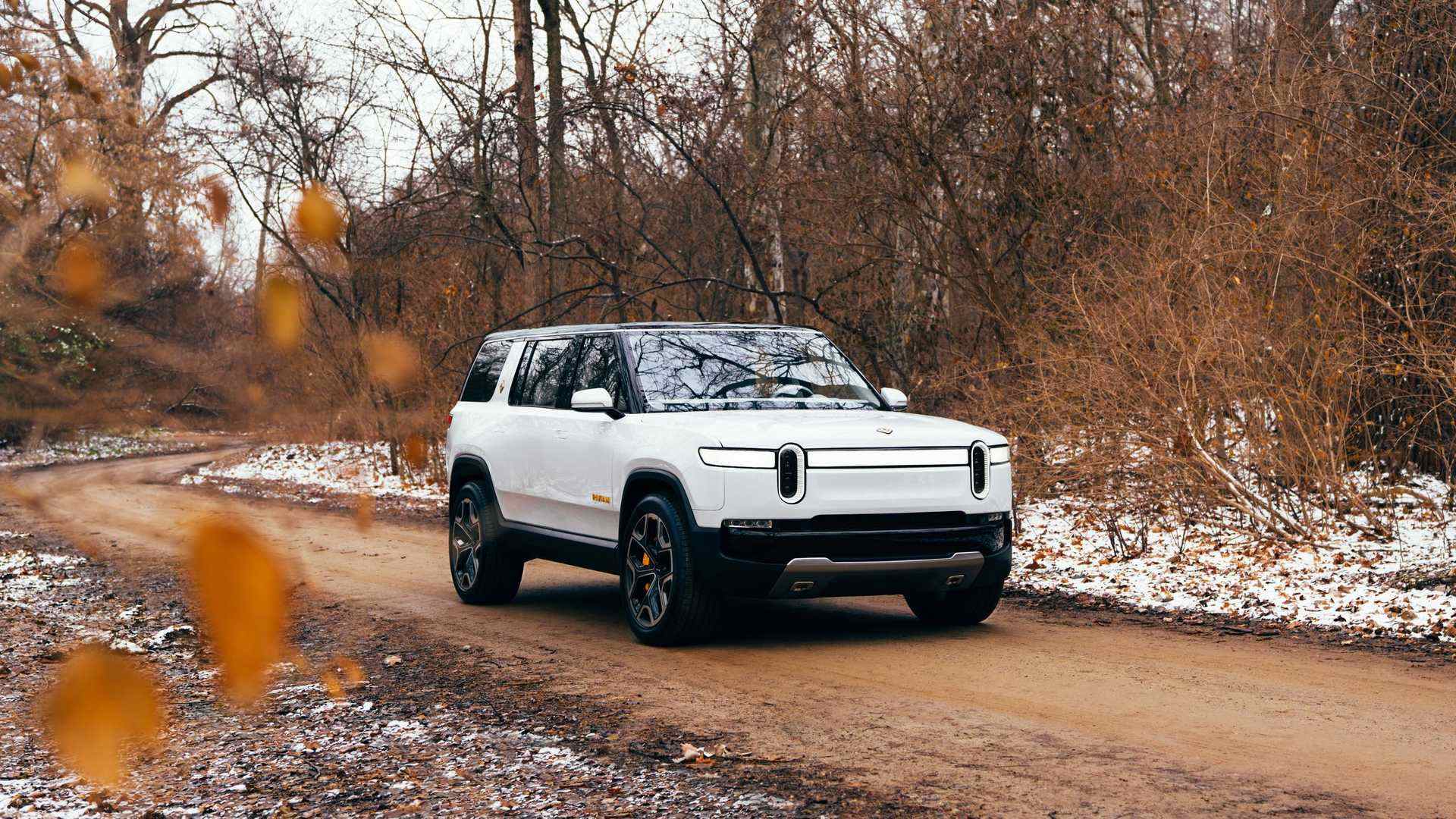 rivian-r1s.jpg